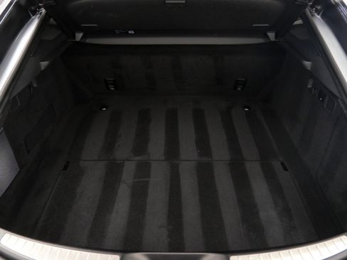 Used 2019 Mercedes-Benz AMG GT 63 image 17