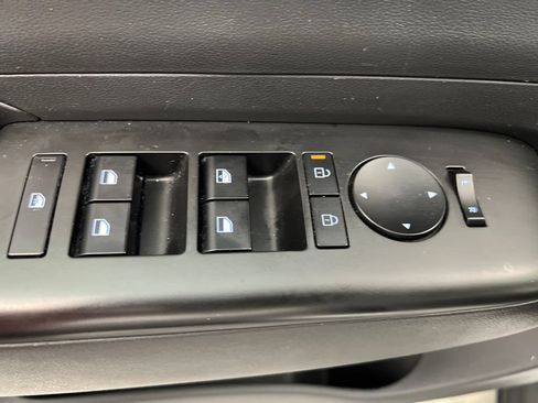 Used 2024 Hyundai Kona SEL AWD/4WD image 15