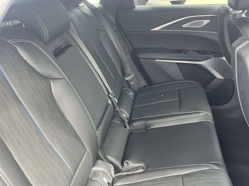 New 2026 Cadillac Lyriq V image 19