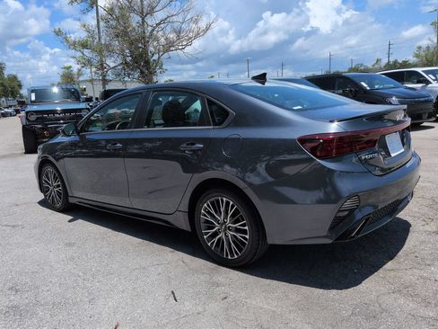 Used 2023 Kia Forte GT-Line w/ GT-Line Technology Package FWD image 7