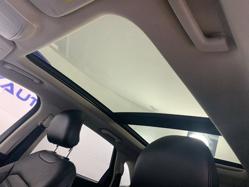 Used 2017 Ford Edge SEL w/ Equipment Group 201A image 31