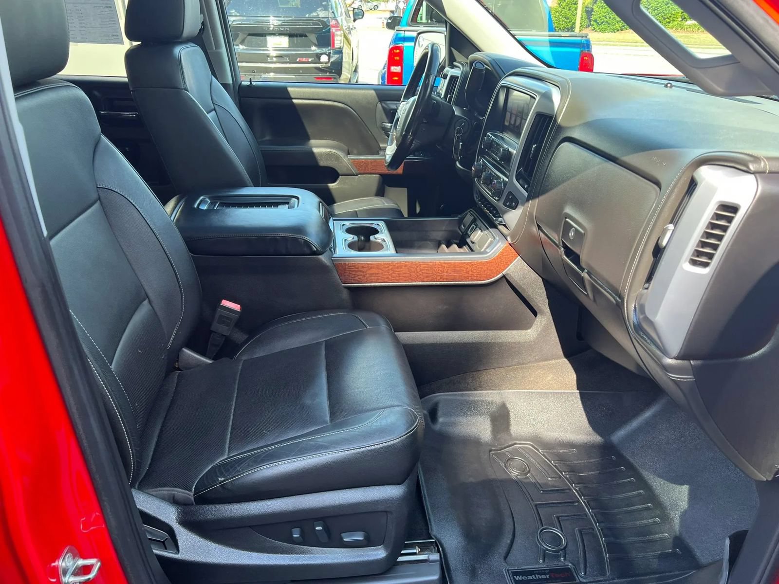 Used 2017 GMC Sierra 1500 SLT AWD/4WD image 9