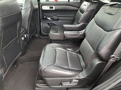 Certified 2023 Ford Explorer ST w/ Equipment Group 401A image 11