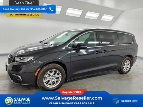 Used 2023 Chrysler Pacifica Touring-L FWD image 1