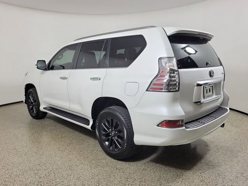 Used 2022 Lexus GX 460 Premium w/ Premium Package AWD/4WD image 7