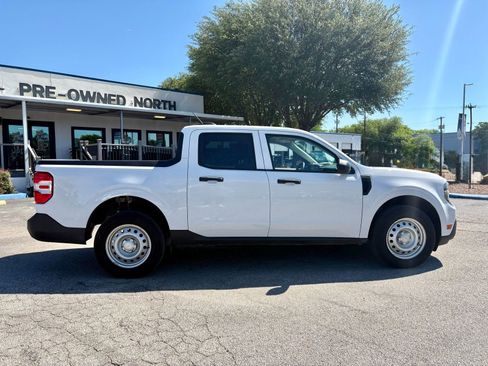 Used 2025 Ford Maverick XL FWD image 2