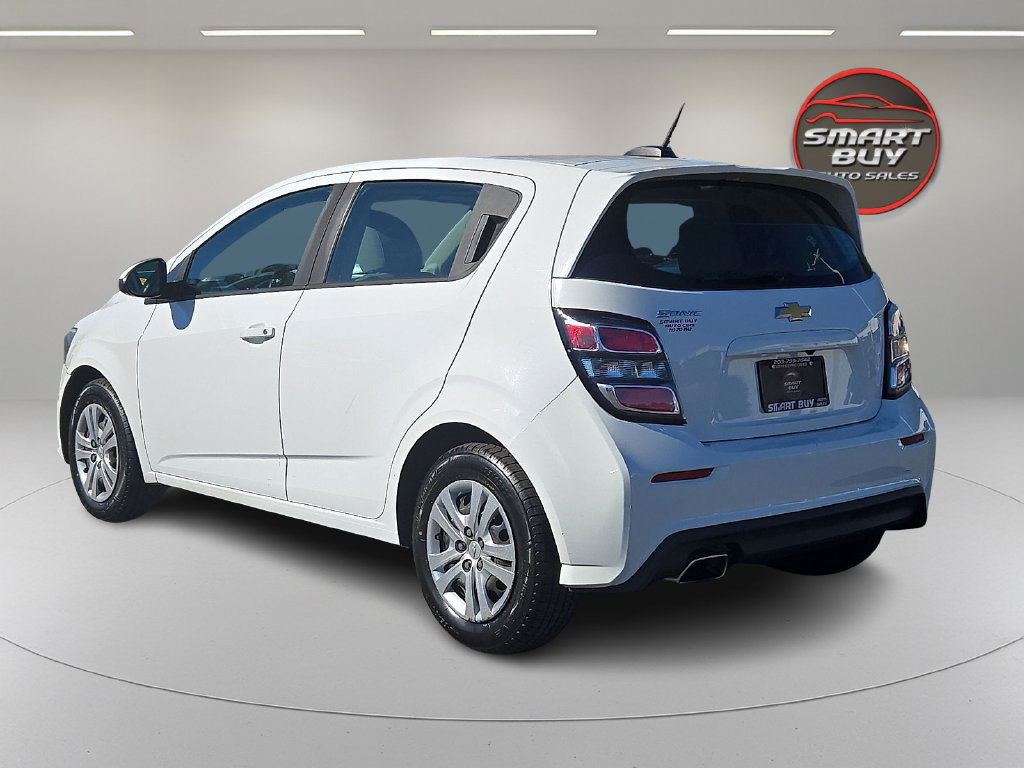 Used 2017 Chevrolet Sonic LT FWD image 7