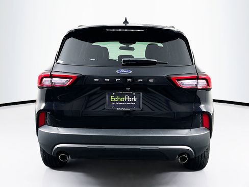 Used 2025 Ford Escape ST-Line image 7