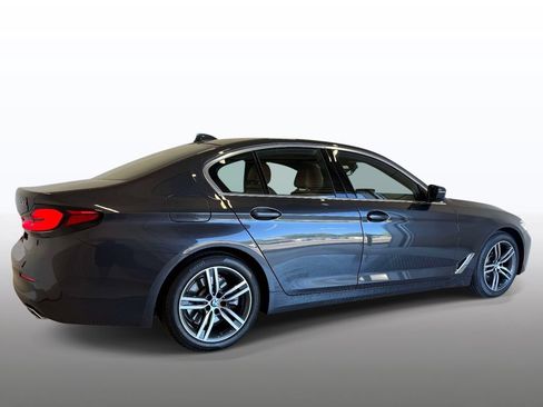 Used 2022 BMW 530i xDrive w/ Premium Package AWD/4WD image 10