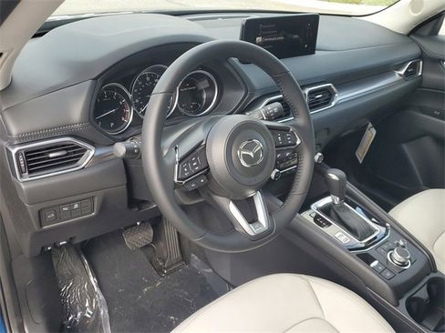 New 2025 MAZDA CX-5 AWD 2.5 S w/ Preferred Package image 17