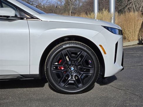 New 2026 BMW iX xDrive60 w/ M Sport Package image 9
