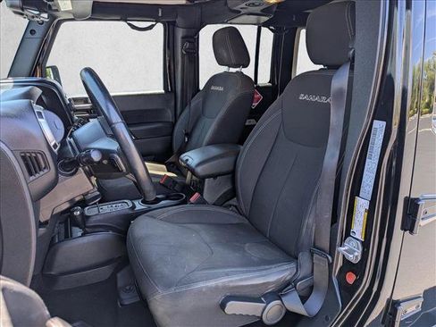 Used 2017 Jeep Wrangler Unlimited Sahara AWD/4WD image 14