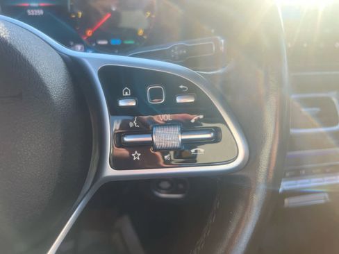 Used 2022 Mercedes-Benz GLS 450 4MATIC image 20