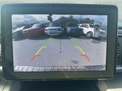 Used 2024 Ford Explorer XLT w/ Equipment Group 202A image 20