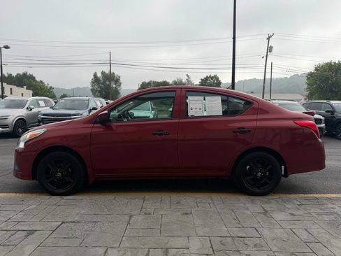 Used 2019 Nissan Versa S Plus FWD image 5