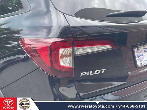 Used 2022 Honda Pilot TrailSport image 12