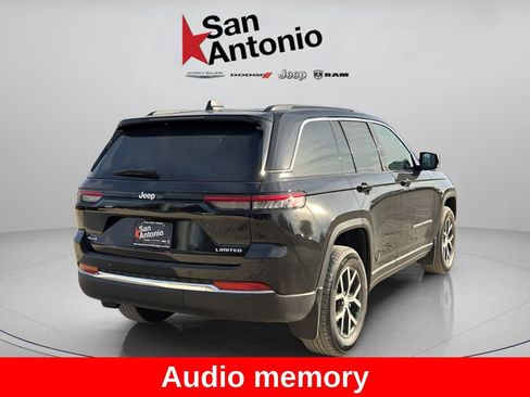 New 2025 Jeep Grand Cherokee Limited RWD image 8