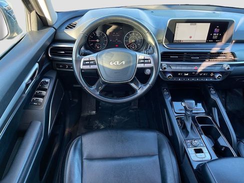Used 2022 Kia Telluride S image 22