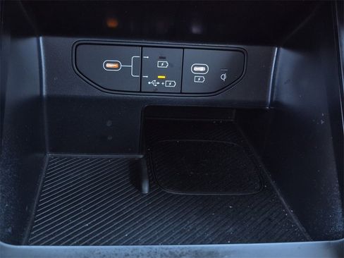 Used 2025 Kia Sorento S w/ Panoramic Sunroof Package image 25