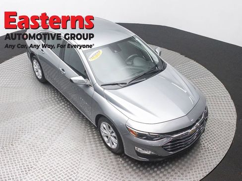 Used 2024 Chevrolet Malibu LT FWD image 3