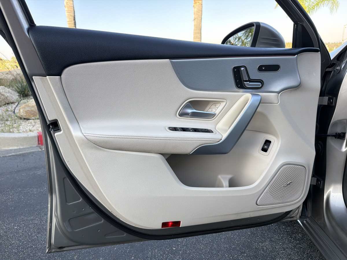 Used 2020 Mercedes-Benz A 220 w/ Premium Package image 31