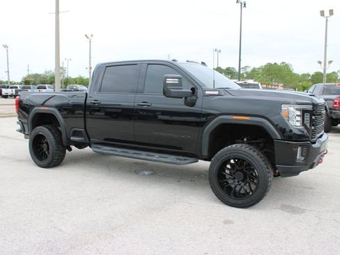 Used 2020 GMC Sierra 2500 Denali AWD/4WD image 13