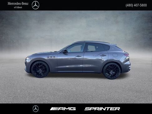 Used 2022 Maserati Levante GT image 2