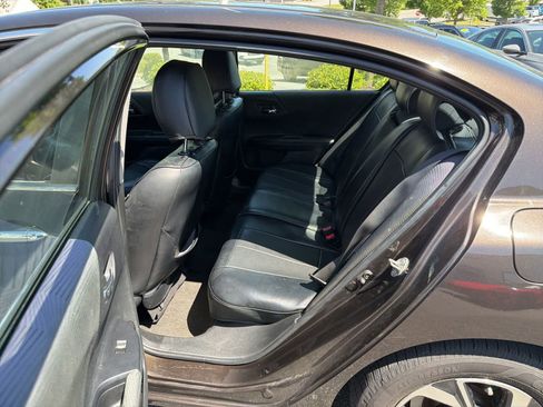 Used 2017 Honda Accord LX image 16