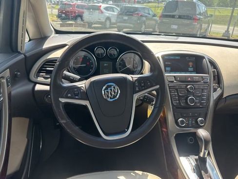 Used 2012 Buick Verano FWD image 13