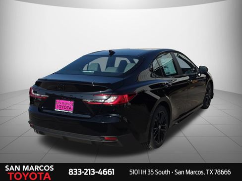 New 2026 Toyota Camry SE FWD image 5