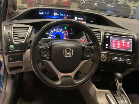 Used 2014 Honda Civic EX image 2