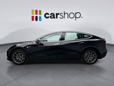 Used 2019 Tesla Model 3 Standard Range Plus image 2
