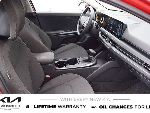 New 2026 Kia K4 FWD image 17