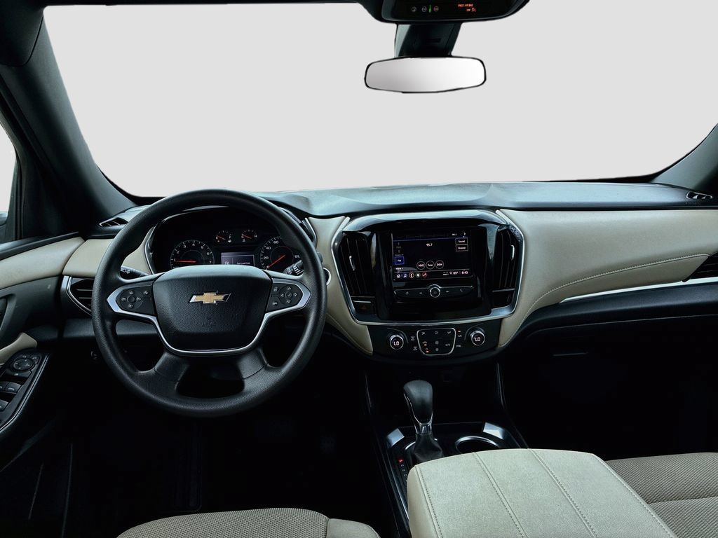 Used 2023 Chevrolet Traverse LS FWD image 20