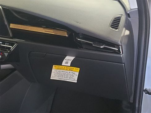 Used 2023 Kia Niro EX Touring image 20