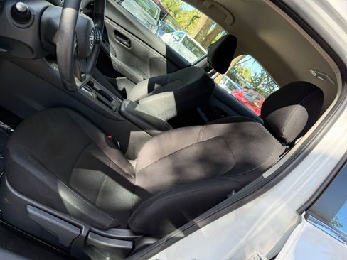 Used 2025 Nissan Sentra S image 22