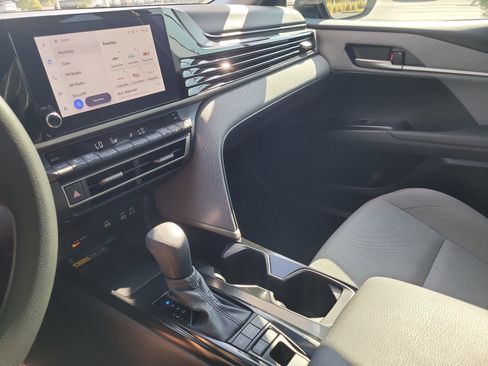 Certified 2025 Toyota Camry LE image 20