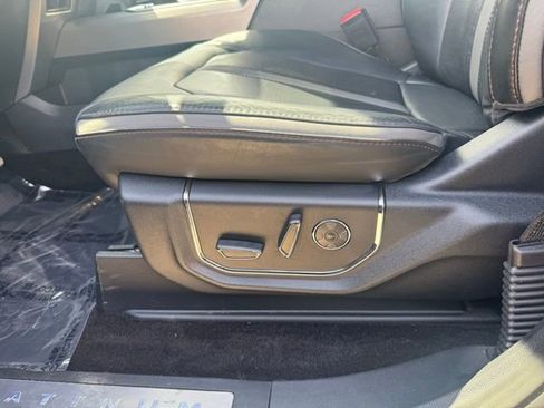 Used 2018 Ford F150 Platinum w/ Equipment Group 701A Luxury image 6