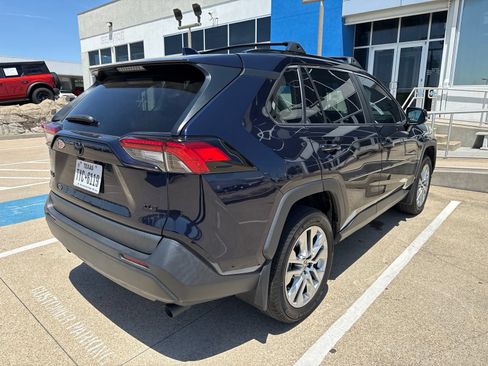 Used 2024 Toyota RAV4 XLE Premium FWD image 7