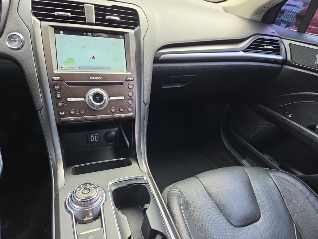 Used 2019 Ford Fusion Energi Titanium FWD image 13