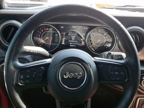 Used 2018 Jeep Wrangler Unlimited Sport S AWD/4WD image 25