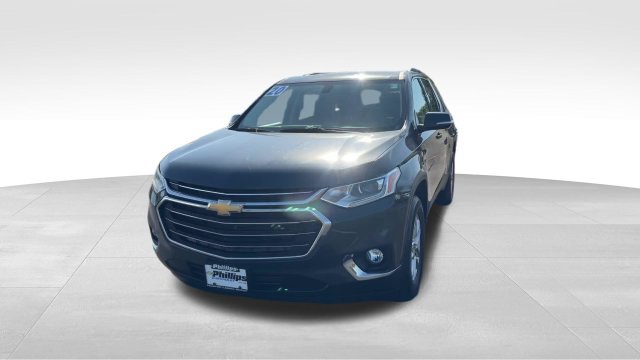 Used 2020 Chevrolet Traverse LT FWD image 2
