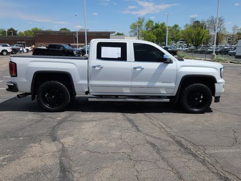 Used 2016 GMC Sierra 1500 Denali w/ Enhanced Driver Alert Package AWD/4WD image 17