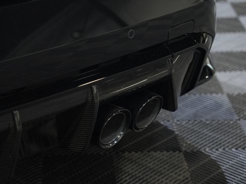 Used 2022 BMW M4 Competition w/ M Carbon Exterior Package RWD image 18