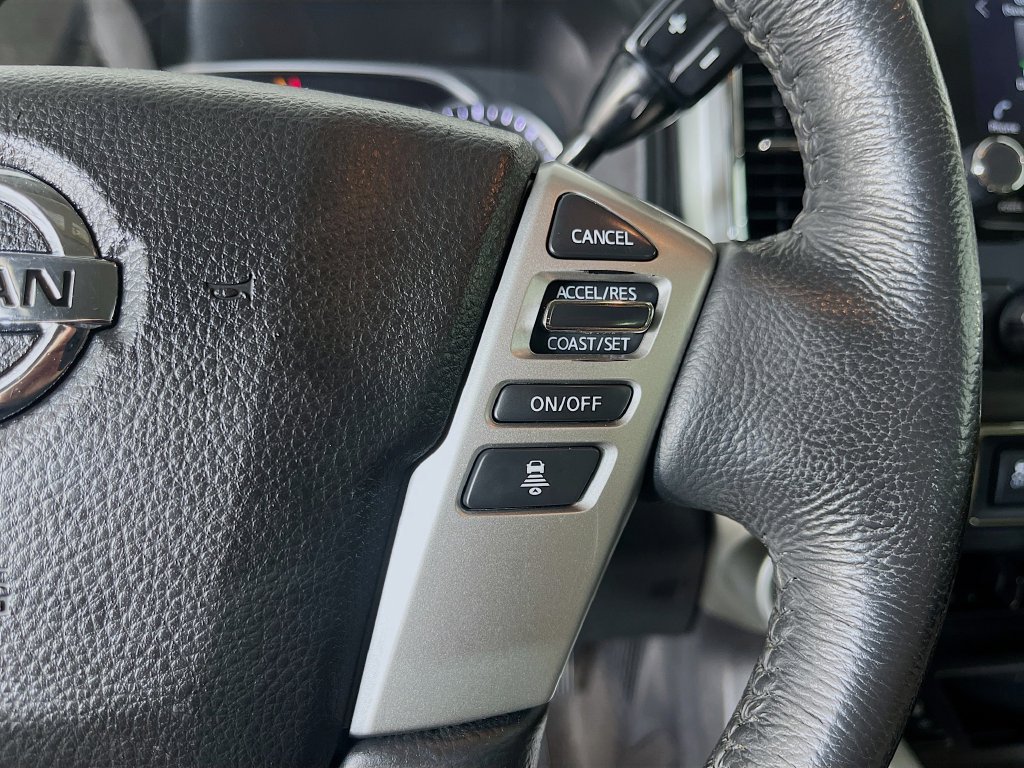 Used 2021 Nissan Titan SV w/ SV Convenience Package AWD/4WD image 16