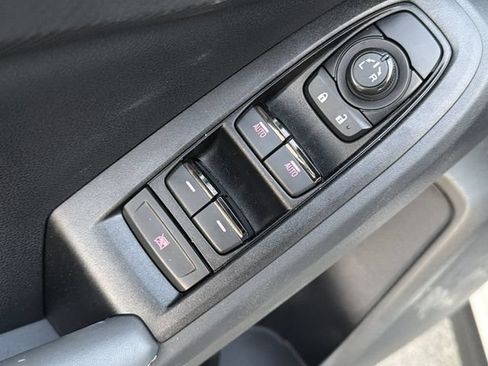 Used 2026 Subaru Crosstrek 2.5i Premium AWD/4WD image 22