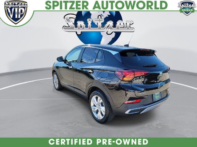 Certified 2024 Buick Encore GX Preferred w/ Comfort Package FWD image 8