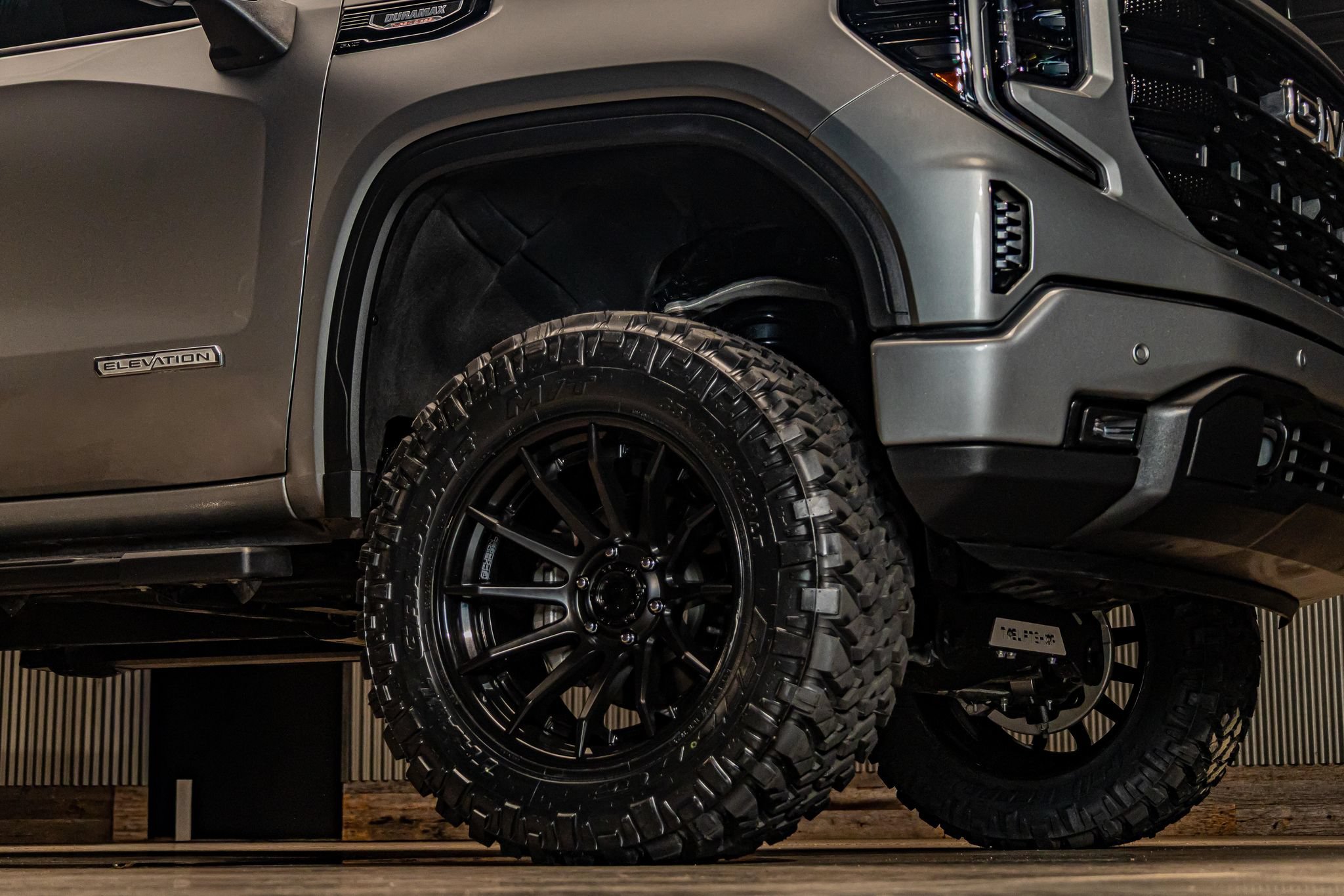 Used 2025 GMC Sierra 1500 Elevation w/ Elevation Premium Package AWD/4WD image 16