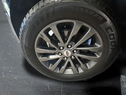 Used 2020 Ford Expedition Max Limited AWD/4WD image 39