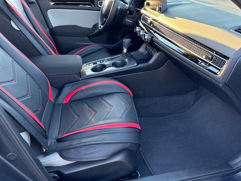 Used 2025 Honda Civic Sport Touring image 9